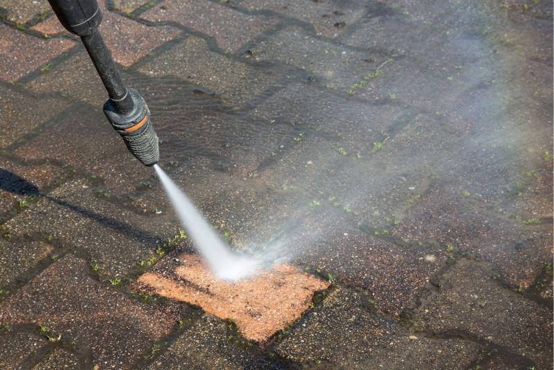 Outdoor deep cleaning